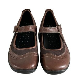 Clarks Wave Walk Mary Jane Brown Leather  Shoes Sz 10